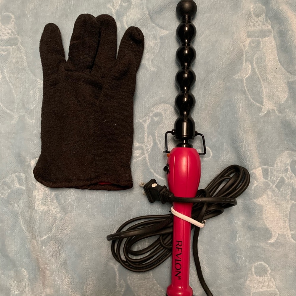 Revlon hair wand pink with heat glove